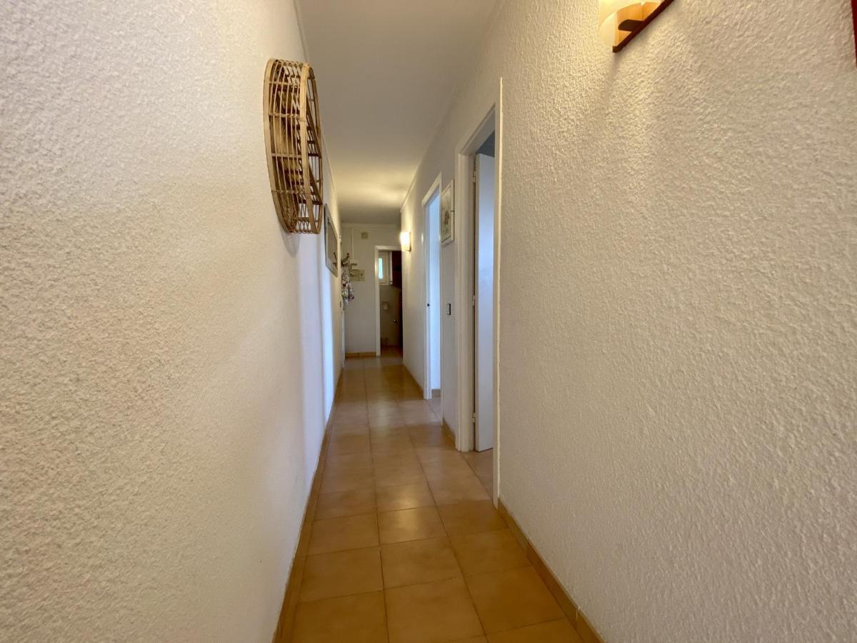 Aparthotel Garbinell A - Piso muy bonito, Vistas al mar espec Rosas Exterior foto